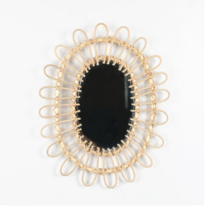 Charming Wall-Mounted Wicker Decorative Mirror - Luxitt