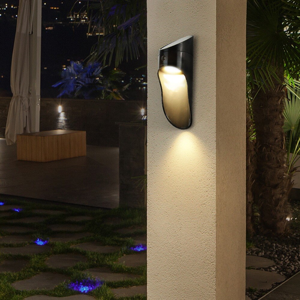 Luz de pared LED con sensor de movimiento que funciona con energía solar