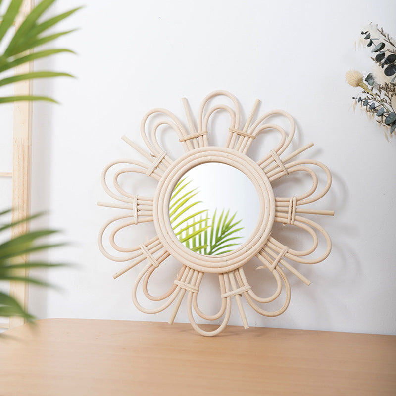 Creative Wicker Wall-Mounted Decorative Makeup Mirror - Luxitt