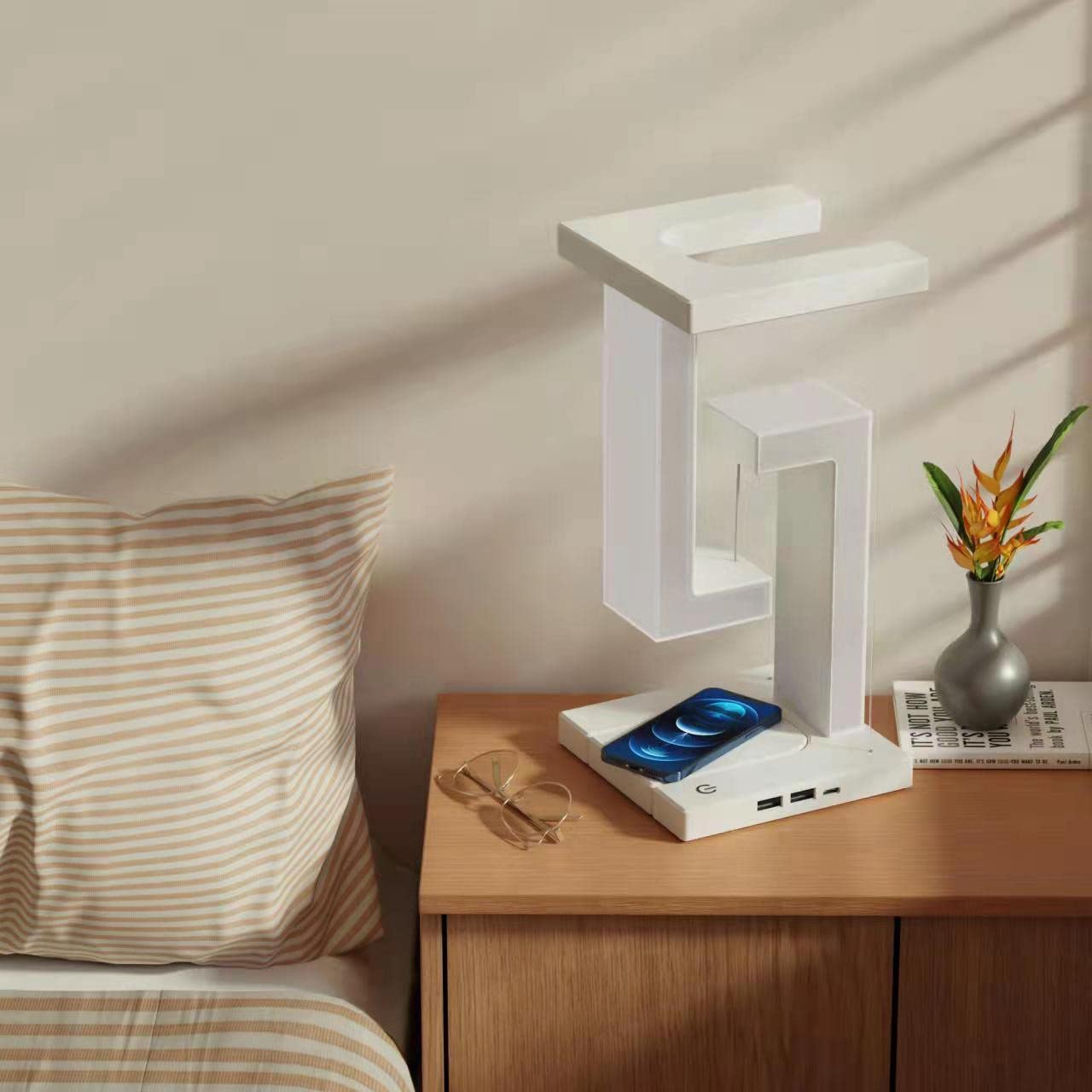 Smartphone Wireless Charging Suspension Table Lamp - Luxitt